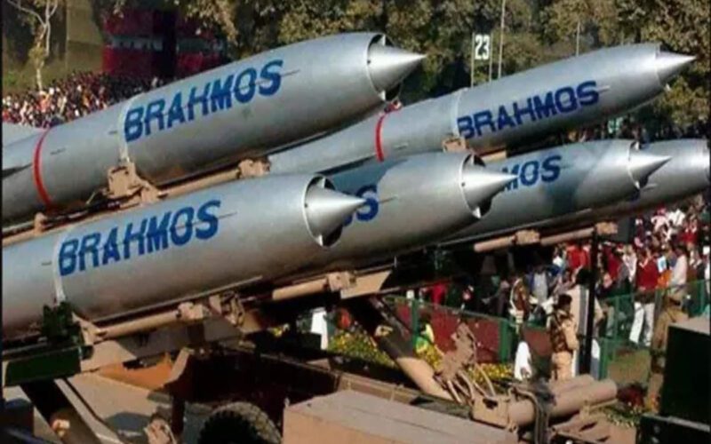 एंटी शिप क्रूज मिसाइल ब्राह्मोस : चीन से परेशान फिलीपिंस ने की भारत से ब्राह्मोस क्रूज खरीदने की डील, 375 मिलियन अमेरिकी डाॅलर का सौदा