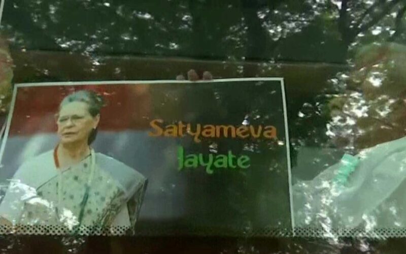Sonia Gandhi Live