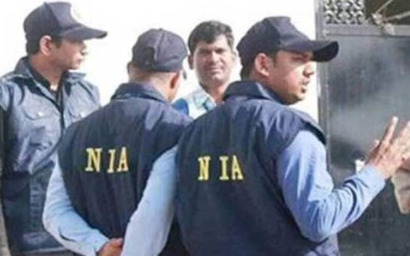 Links to terrorism: 11 राज्यों में NIA व ED की छापेमारी, पीएफआई प्रमुख समेत 106 लोगों को किया गिरफ्तार