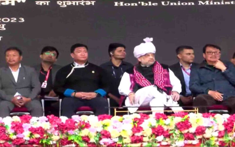 Amit Shah Visit Arunachal Pradesh: अरूणाचल प्रदेश के दो दिवसीय दौरे पर शाह, तिलमिलाया चीन, गृह मंत्री बोले- “सुई की नोक के बराबर भी कोई अतिक्रमण नहीं कर सकता”