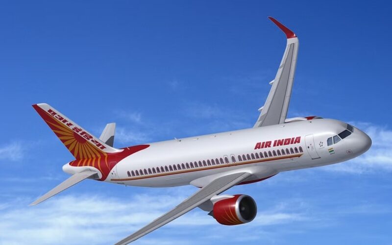 New Delhi: दिल्ली से सिडनी जा रही एयर इंडिया के फ्लाइट में यात्रियों को गंभीर अशांति, 7 लोग हुए घायल