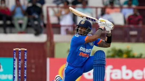 India vs West Indies : सूर्या ने दिखाई अपनी चमक तिलक भी नहीं रहे पीछे,दोनो ने मिल कर केरीबियन टीम के उड़ाए तोते 7 विकेट से जिताया मैच