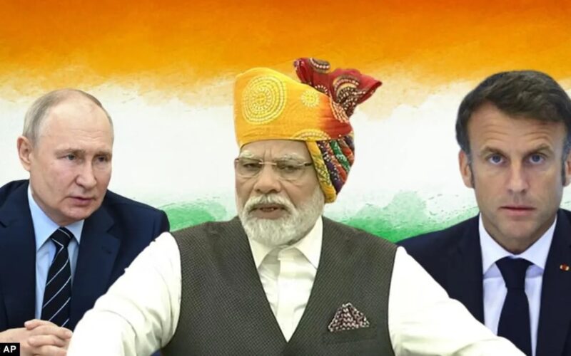World Wished India on Independence Day: भारत को दुनियाभर से मिली बंधाई,रूसी राष्ट्रपति पुतिन ने बताया भारत को अपना दोस्त ,मैक्रों ने हिंदी में किया ट्वीट