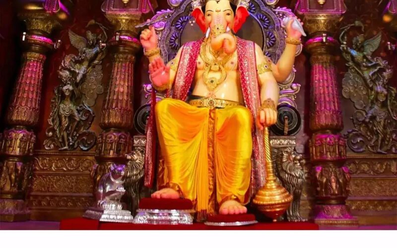 Ganesh chaturthi: लालबाग के राजा क्यों कहे जाते हैं बप्पा, जाने क्या है इसकी कहानी पढ़िए पूरी रिपोर्ट