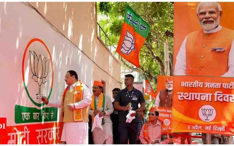 जेपी नड्डा ने मनाया BJP स्थापना दिवस,बोले भाजपा दुनिया की सबसे बड़ी पार्टी